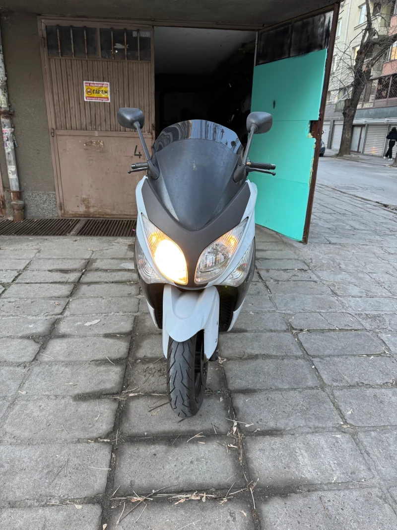 Yamaha T-max 500 къса слюда, снимка 3 - Мотоциклети и мототехника - 53457581