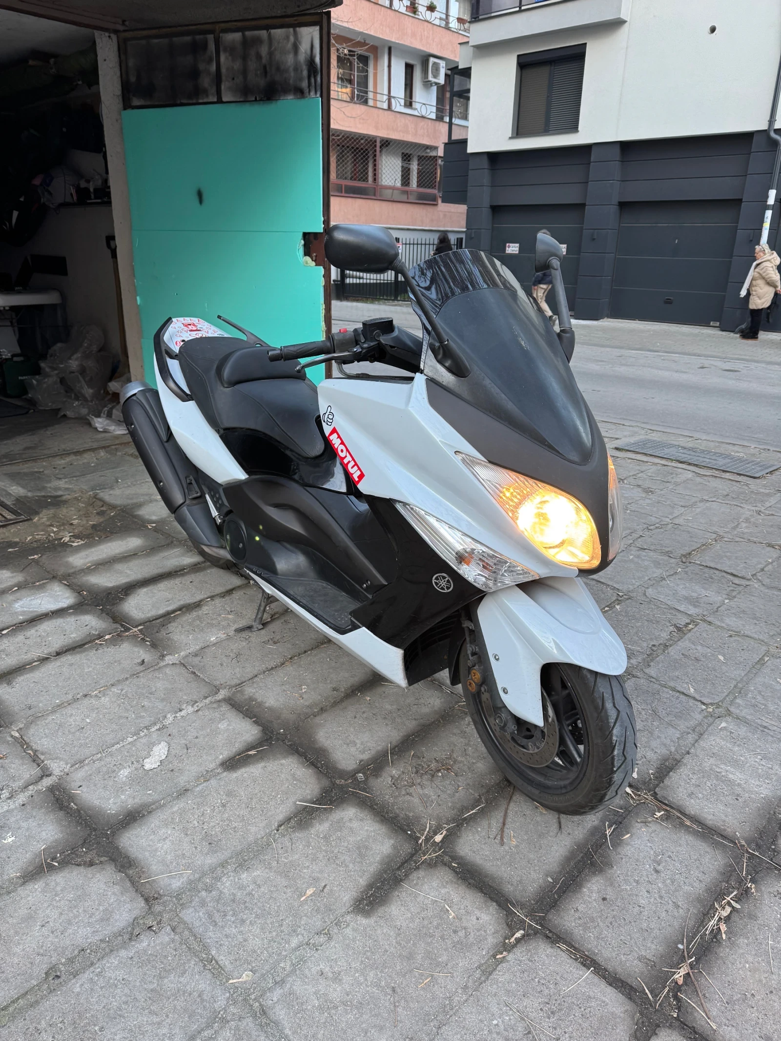 Yamaha T-max 500 къса слюда - изображение 2