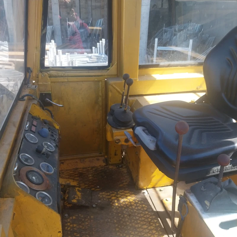 Челен товарач Друга марка Hanomag ferguson, снимка 4 - Индустриална техника - 52144206