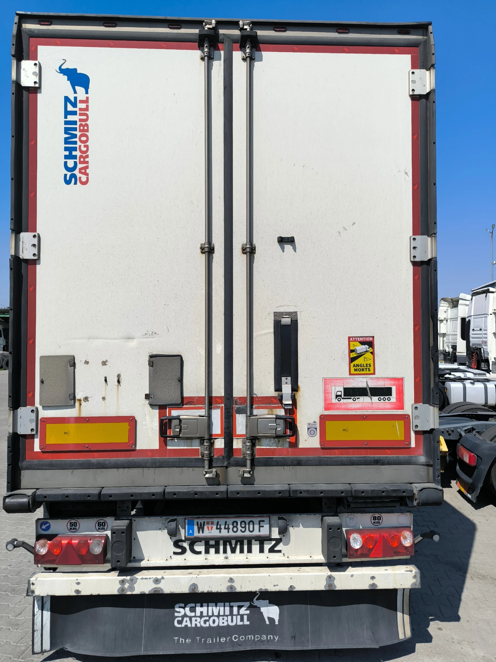  Schmitz   | Mobile.bg   2