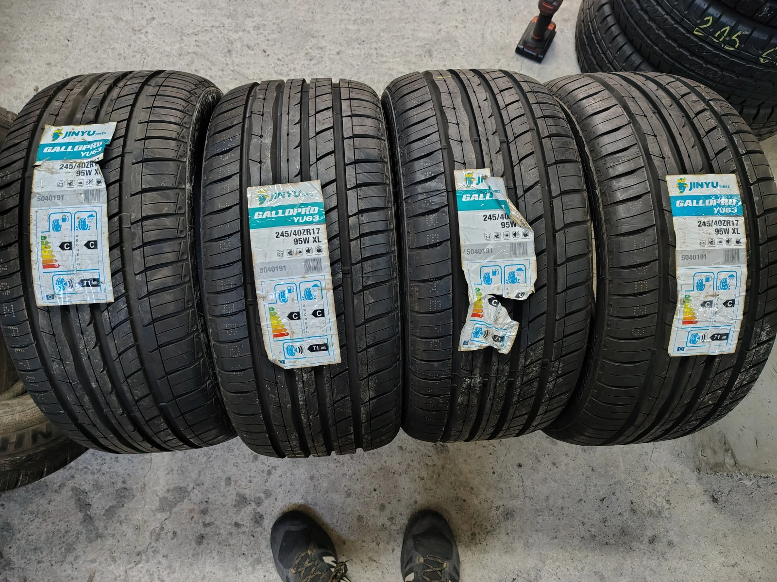  245/40R17 | Mobile.bg   2