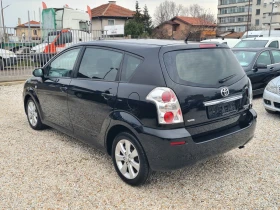 Toyota Corolla verso 2.2 D-4D facelift , снимка 7