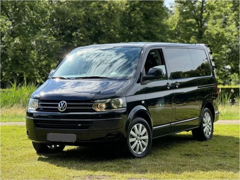 VW Multivan Highline, Нов двигател преди 8000км, снимка 1 - Автомобили и джипове - 47322126