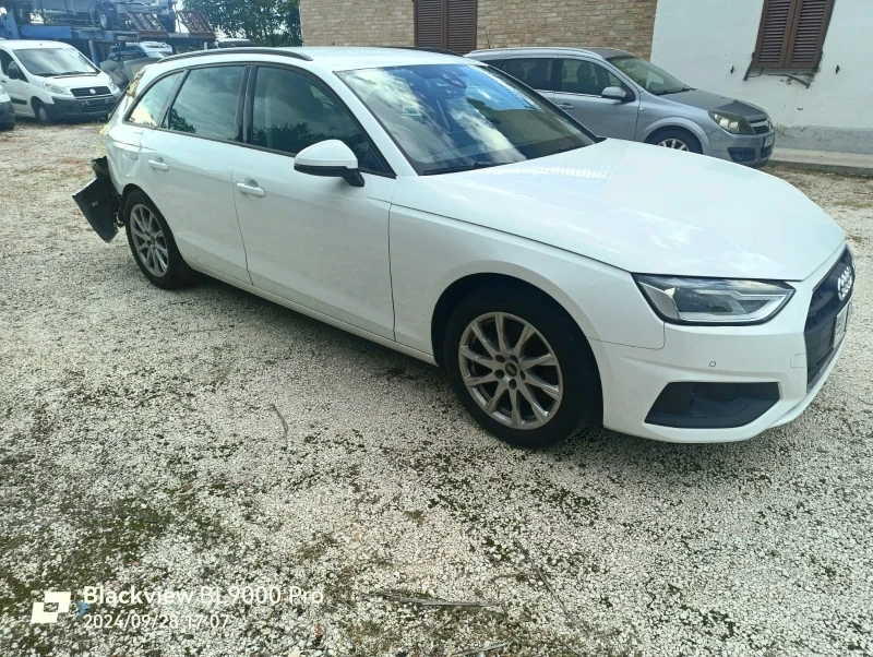 Audi A4 2.0 tdi, снимка 4 - Автомобили и джипове - 47935543