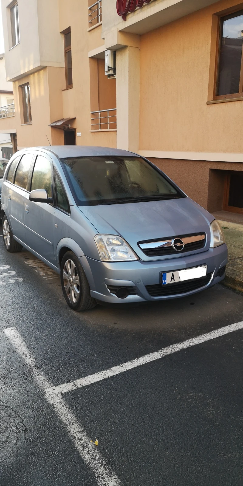 Opel Meriva, снимка 1 - Автомобили и джипове - 48679822