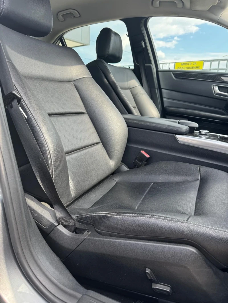 Mercedes-Benz E 220 Avangard  Ambient Full  7G, снимка 8 - Автомобили и джипове - 50111411