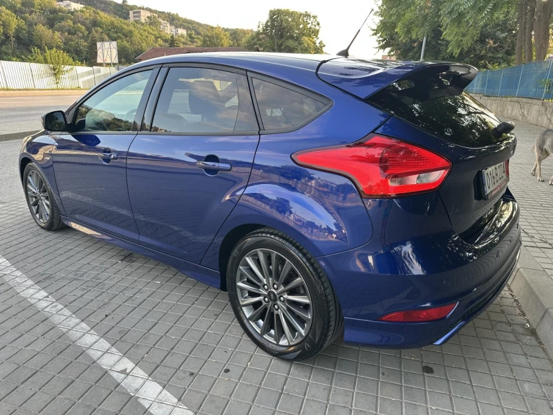Ford Focus ST-line* Avtomat* Navi* , снимка 6 - Автомобили и джипове - 51091490