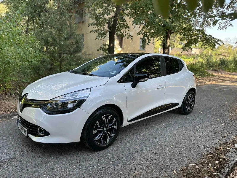Renault Clio 1, 2/75к.с., снимка 5 - Автомобили и джипове - 52874141