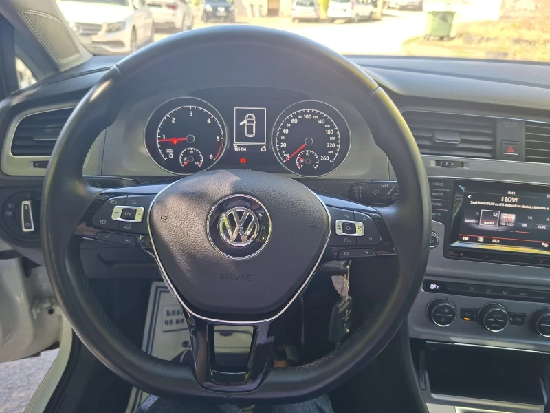 VW Golf, снимка 5 - Автомобили и джипове - 51800805