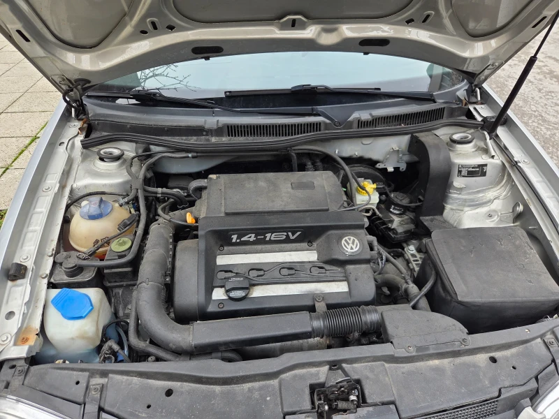 VW Golf, снимка 9 - Автомобили и джипове - 52590815