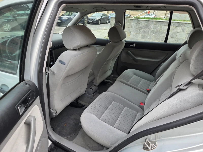 VW Golf, снимка 6 - Автомобили и джипове - 52590815