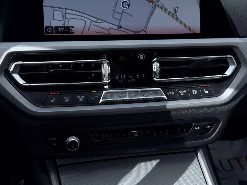 BMW 330 e/G20/PDC/Подгрев/Sport Line/Virtual/Navi/, снимка 10 - Автомобили и джипове - 52648813