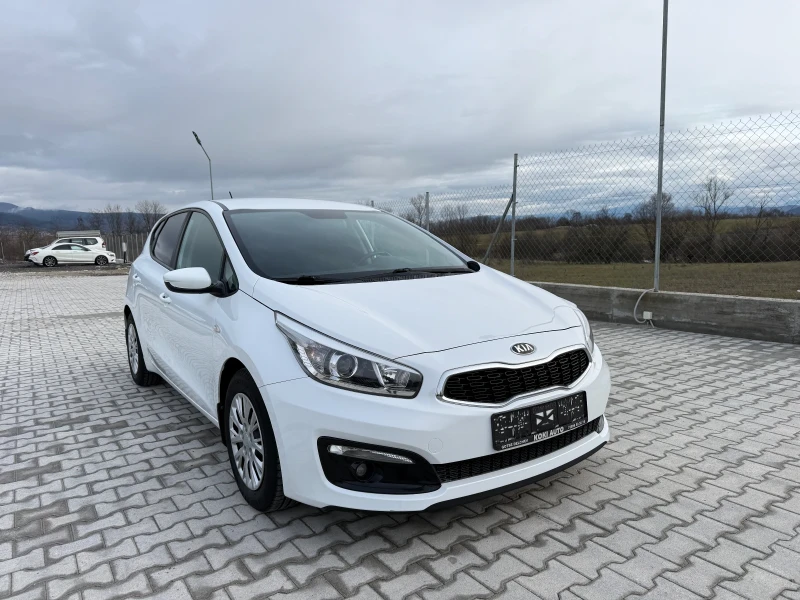 Kia Ceed 1.6 CRDI NAVI EURO6, снимка 8 - Автомобили и джипове - 53248253
