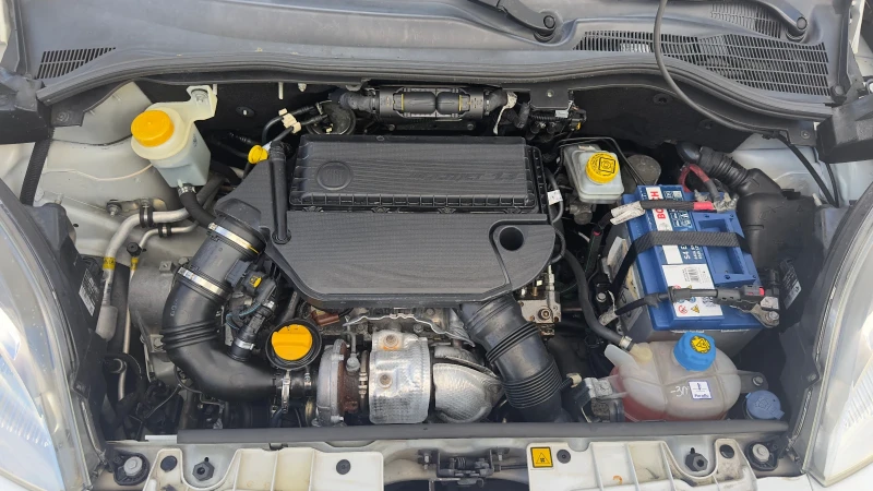 Fiat Qubo 1.3Mjet 75hp EURO 5B, снимка 14 - Автомобили и джипове - 53500577