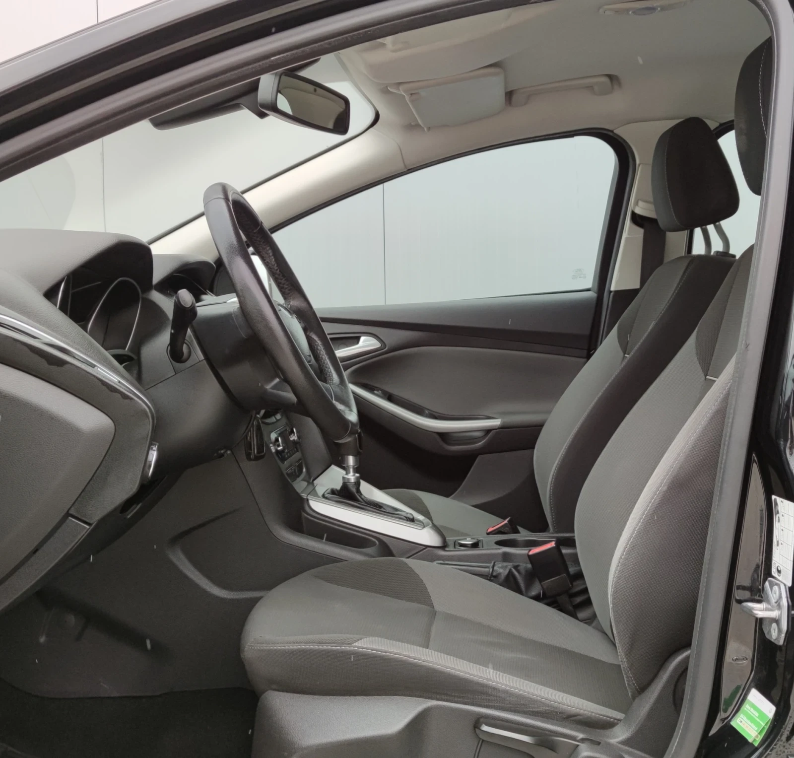 Ford Focus 1.6TDCI* 95к.с*  | Mobile.bg — изображение 12