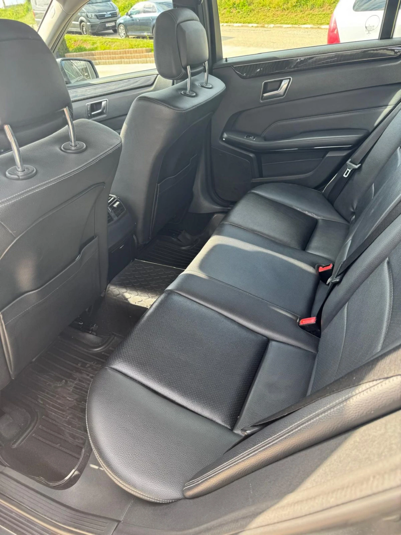 Mercedes-Benz E 220 Avangard  Ambient Full  7G | Mobile.bg   12