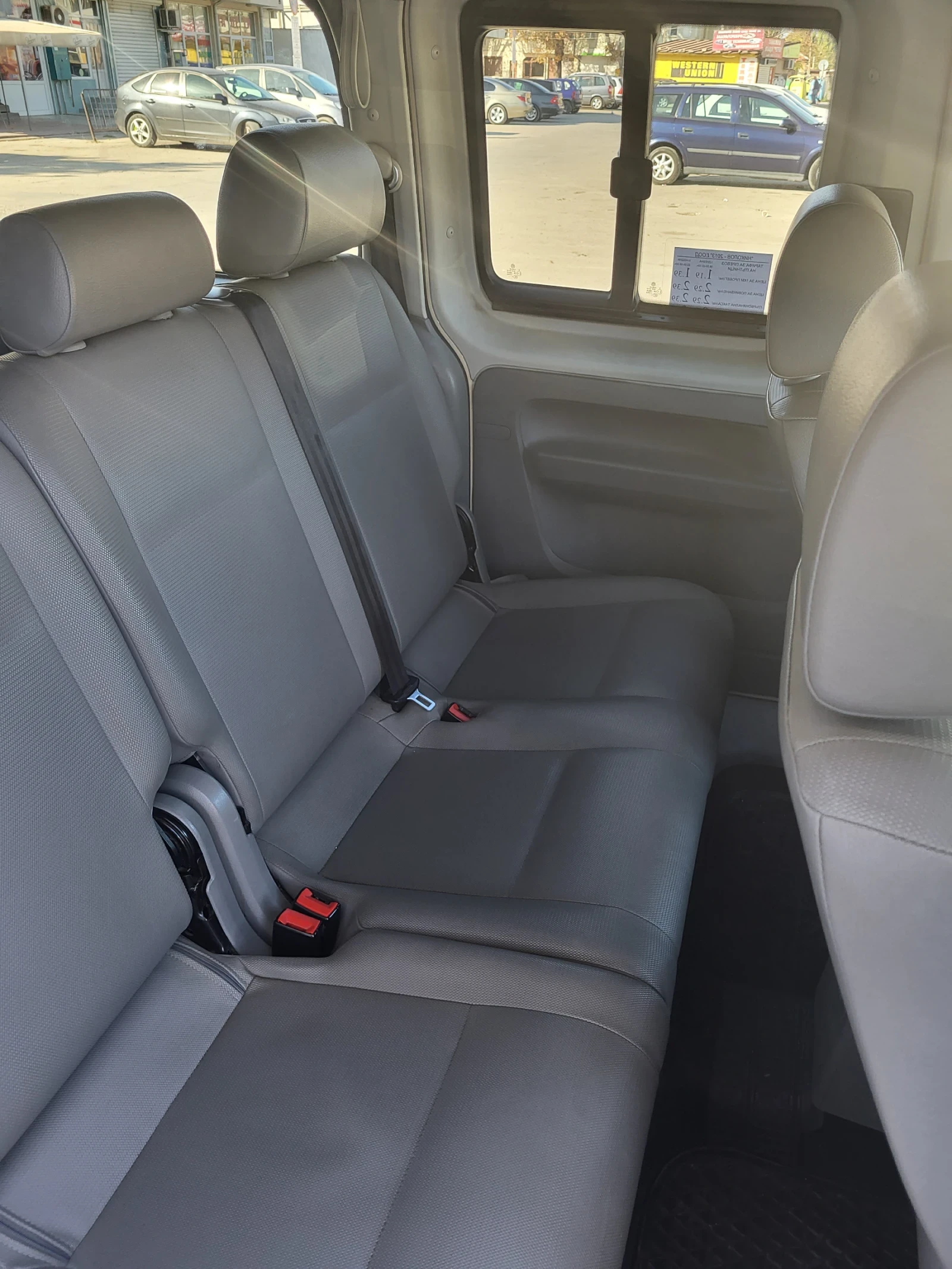 VW Caddy 2.0 - изображение 5