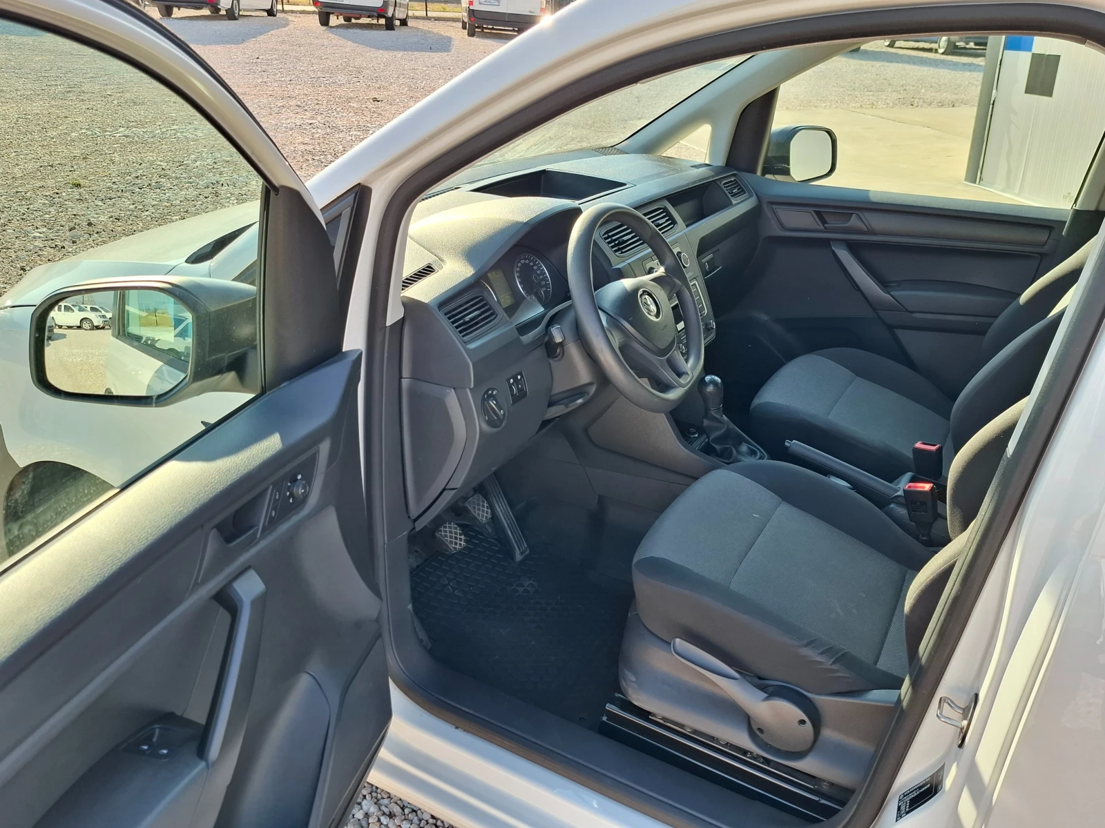 VW Caddy 2.0TDI/Maxi/Euro6D - изображение 6