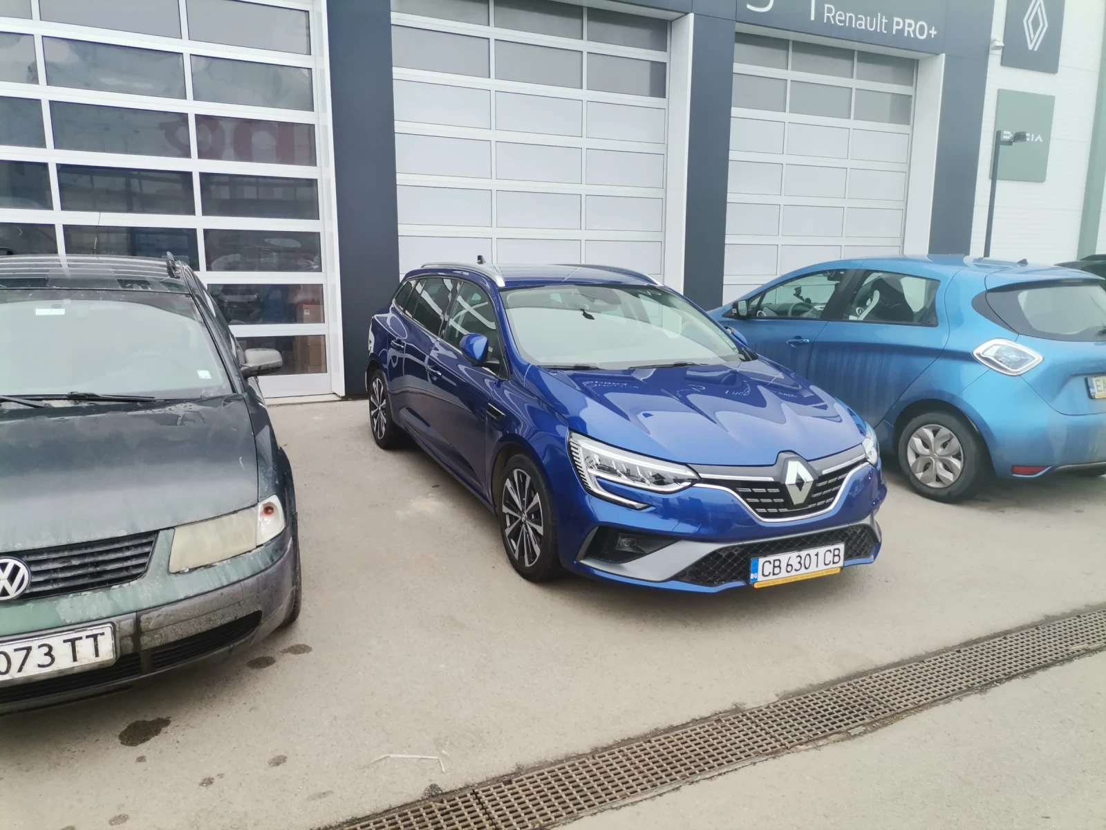 Renault Megane 1.33 tce, 160к.с., edc 7, Rs line - изображение 3