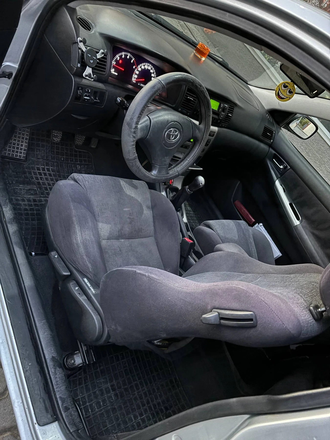 Toyota Corolla Купе - изображение 6