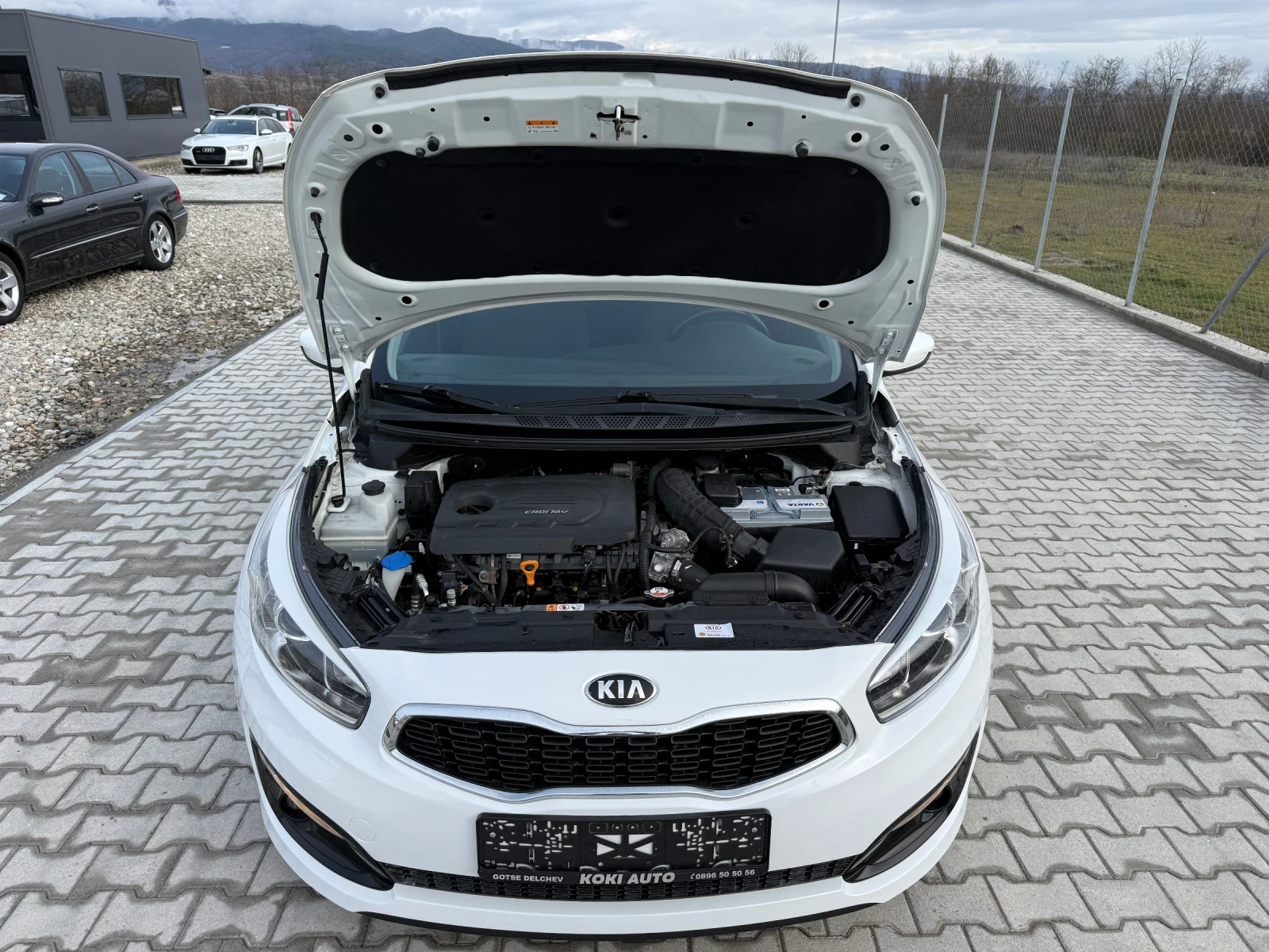 Kia Ceed 1.6 CRDI NAVI EURO6 | Mobile.bg � ����������� 17