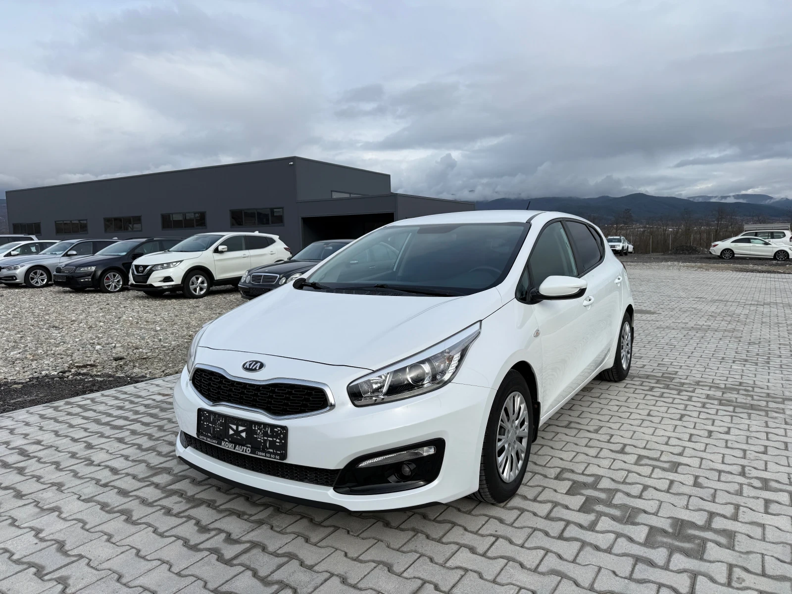 Kia Ceed 1.6 CRDI NAVI EURO6 | Mobile.bg � ����������� 1