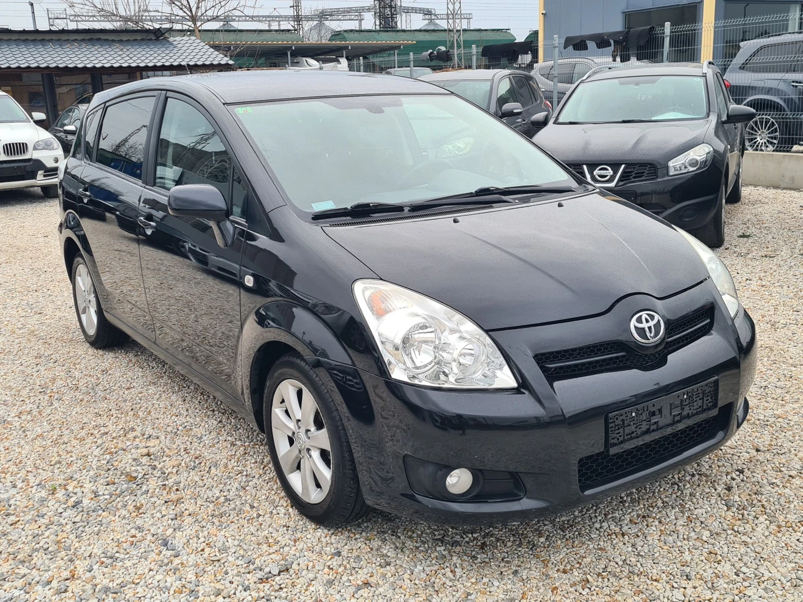Toyota Corolla verso 2.2 D-4D facelift  | Mobile.bg � ����������� 3