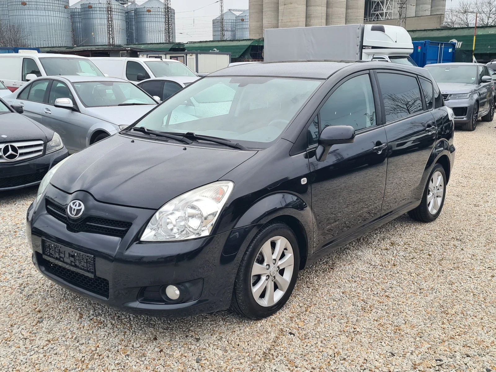 Toyota Corolla verso 2.2 D-4D facelift 