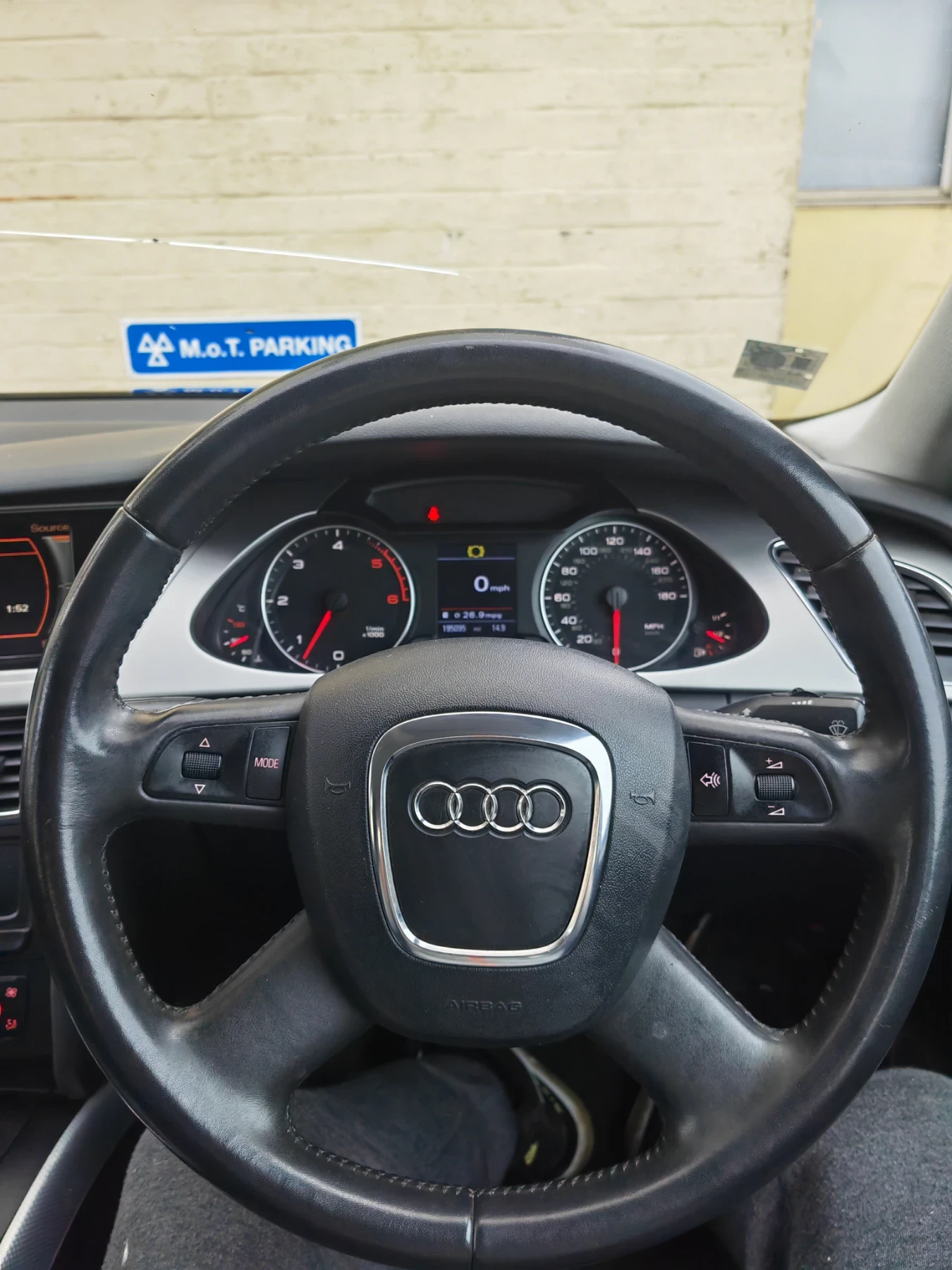 Audi A4, снимка 5 - Автомобили и джипове - 53878263