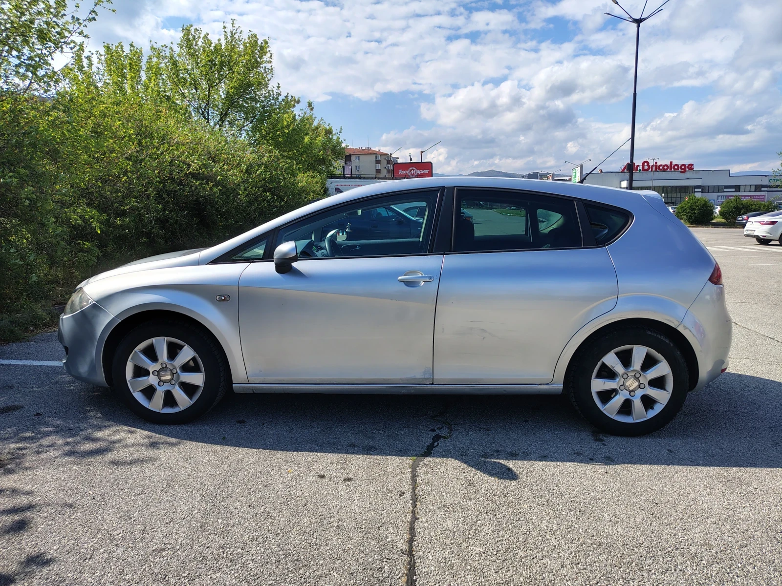 Seat Leon 1.9 TDI, снимка 6 - Автомобили и джипове - 54242060