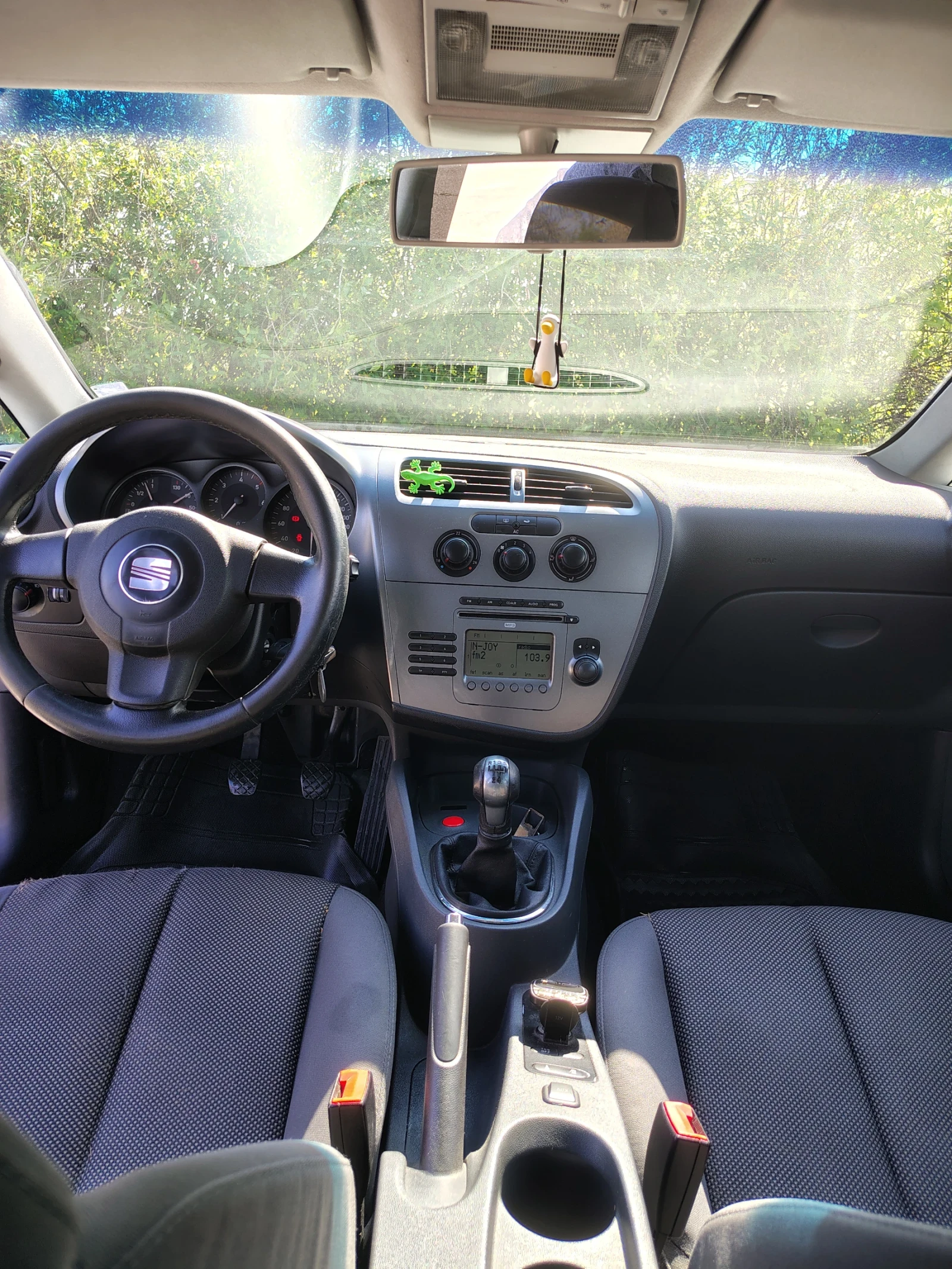 Seat Leon 1.9 TDI, снимка 3 - Автомобили и джипове - 54242060