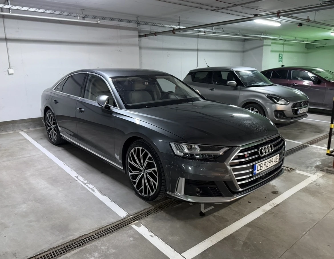 Audi S8, снимка 2 - Автомобили и джипове - 54569172