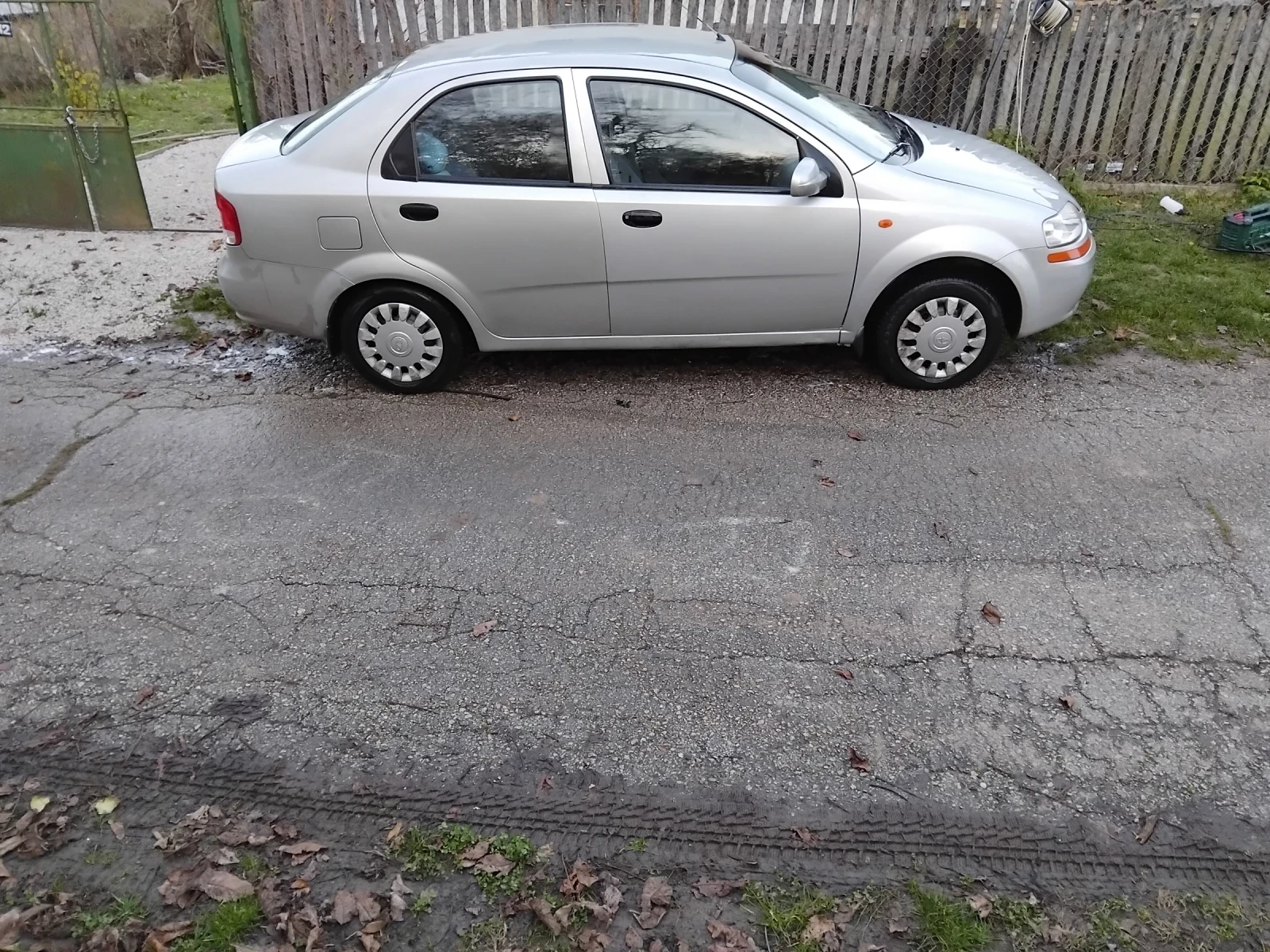 Chevrolet Kalos 1.4 ls, снимка 4 - Автомобили и джипове - 54632338