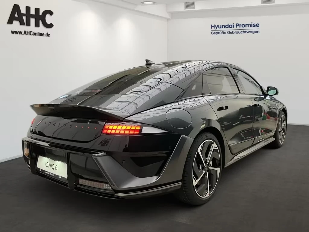 Hyundai Ioniq 6 FACELIFT N-Line X AWD 84kWh ULTIMATE Warranty!, снимка 3 - Автомобили и джипове - 55399815