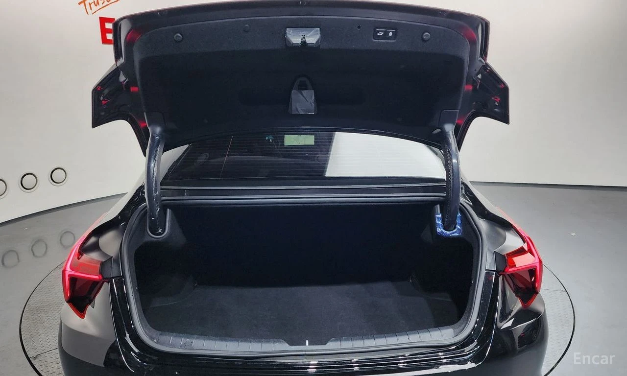 Kia K8 2.5* NOBLESSE* ПОДГРЕВ* ОБДУХВАНЕ* LANE* ASSIST* 3, снимка 15 - Автомобили и джипове - 55403437