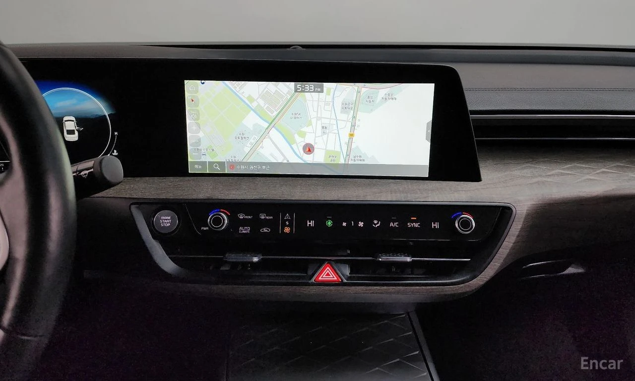 Kia K8 2.5* NOBLESSE* ПОДГРЕВ* ОБДУХВАНЕ* LANE* ASSIST* 3, снимка 8 - Автомобили и джипове - 55403437