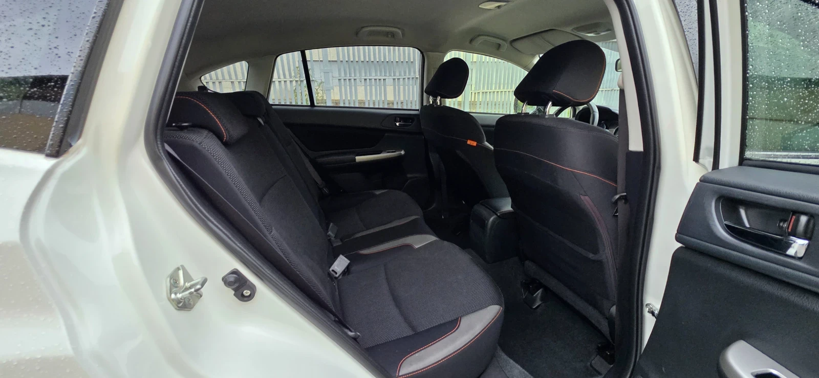 Subaru XV 1.6i 114k.c 4х4 UNIKAT ITALIA EURO 6B , снимка 10 - Автомобили и джипове - 55412869