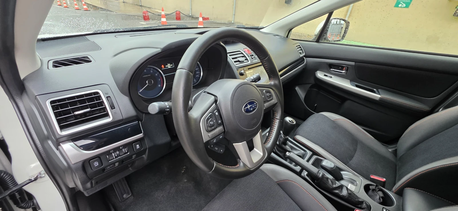 Subaru XV 1.6i 114k.c 4х4 UNIKAT ITALIA EURO 6B , снимка 13 - Автомобили и джипове - 55412869