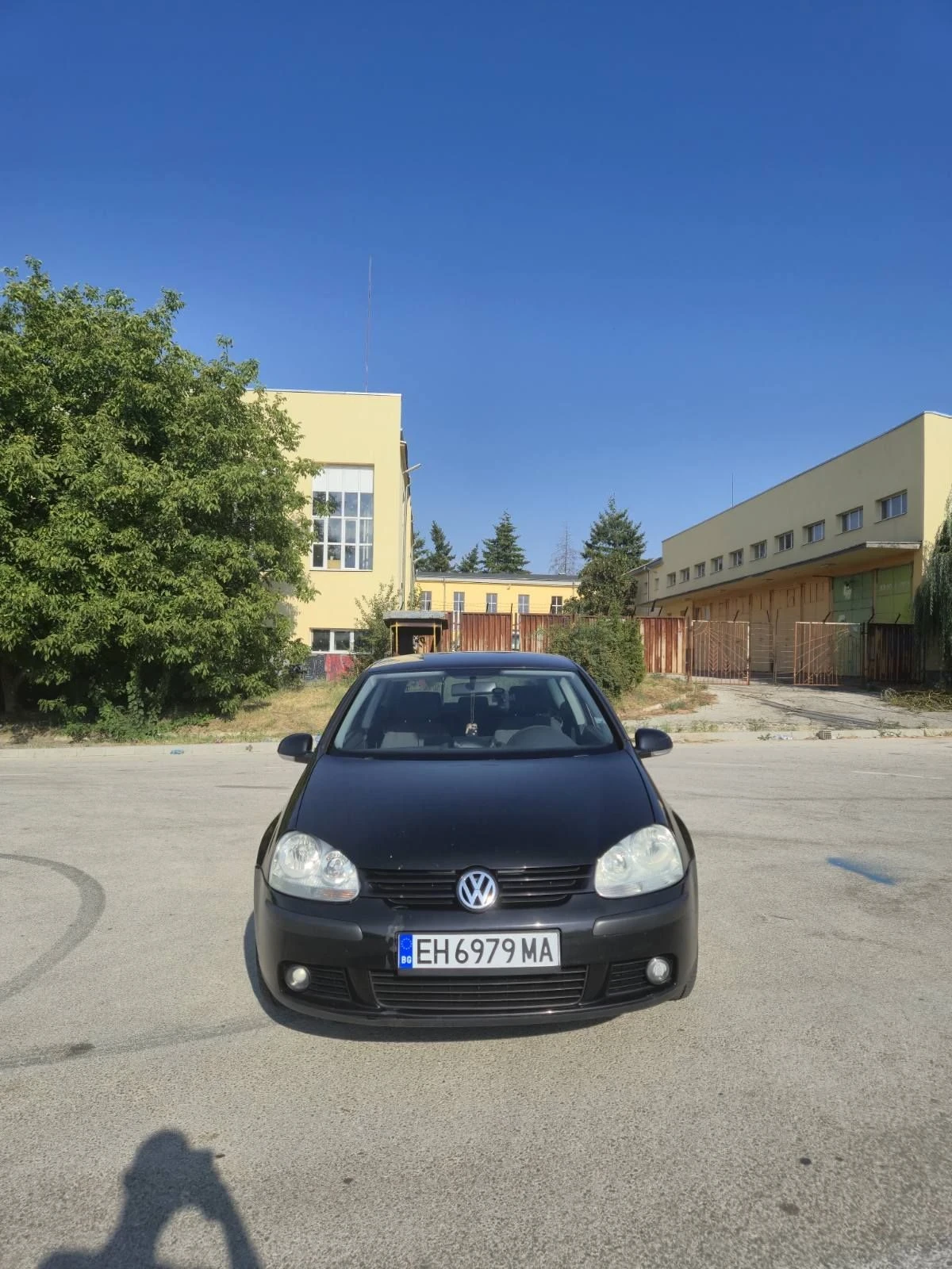 VW Golf V, снимка 9 - Автомобили и джипове - 55657732