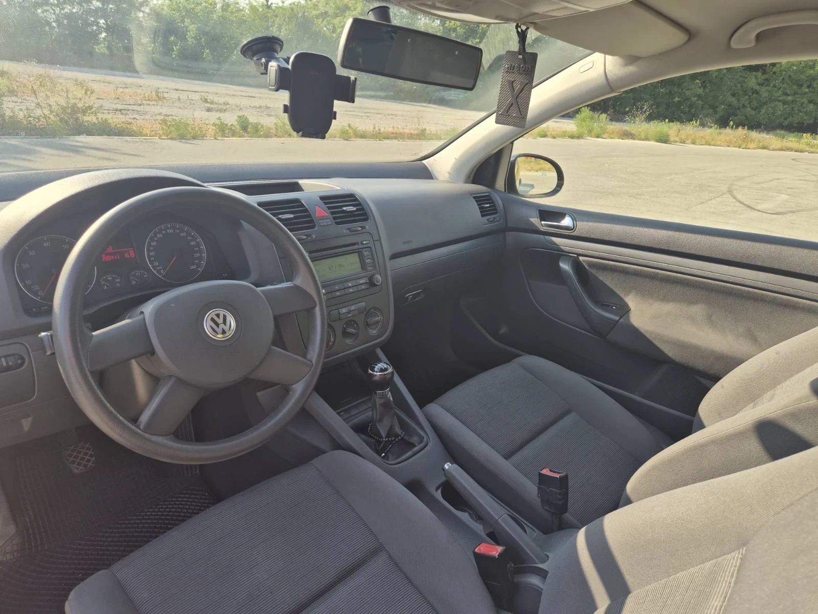 VW Golf V, снимка 6 - Автомобили и джипове - 55657732