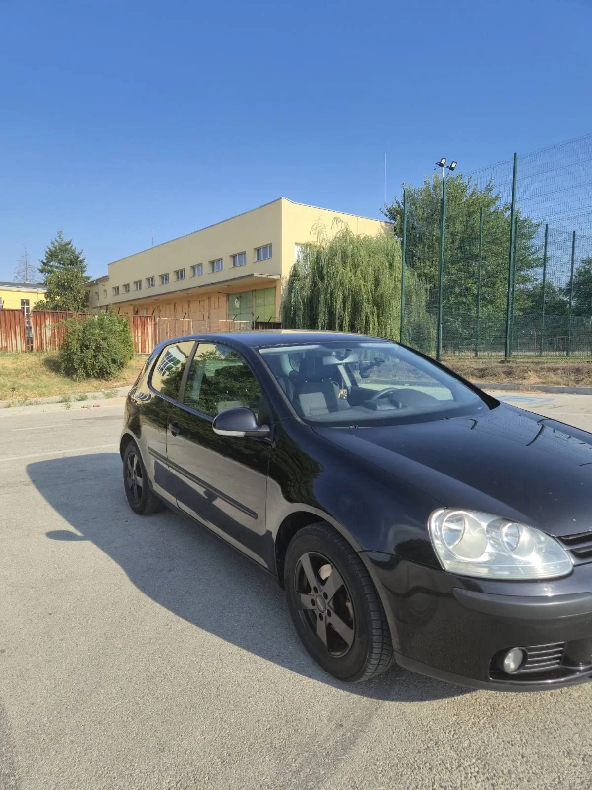 VW Golf V, снимка 8 - Автомобили и джипове - 55657732