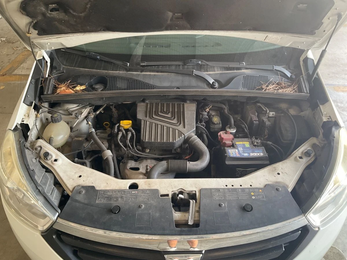 Dacia Lodgy LPG | Navi | Laureate, снимка 3 - Автомобили и джипове - 56063891