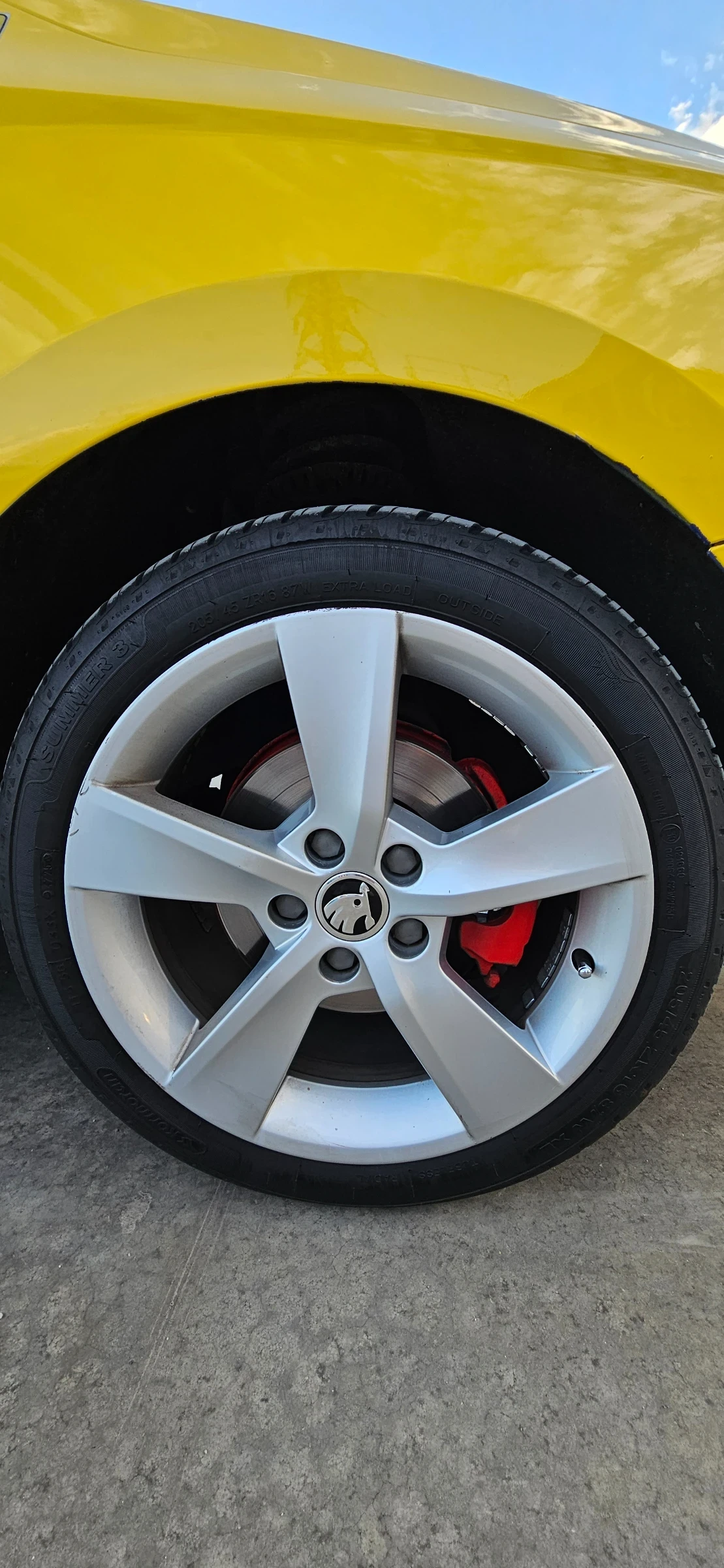 Skoda Fabia, снимка 7 - Автомобили и джипове - 56326398