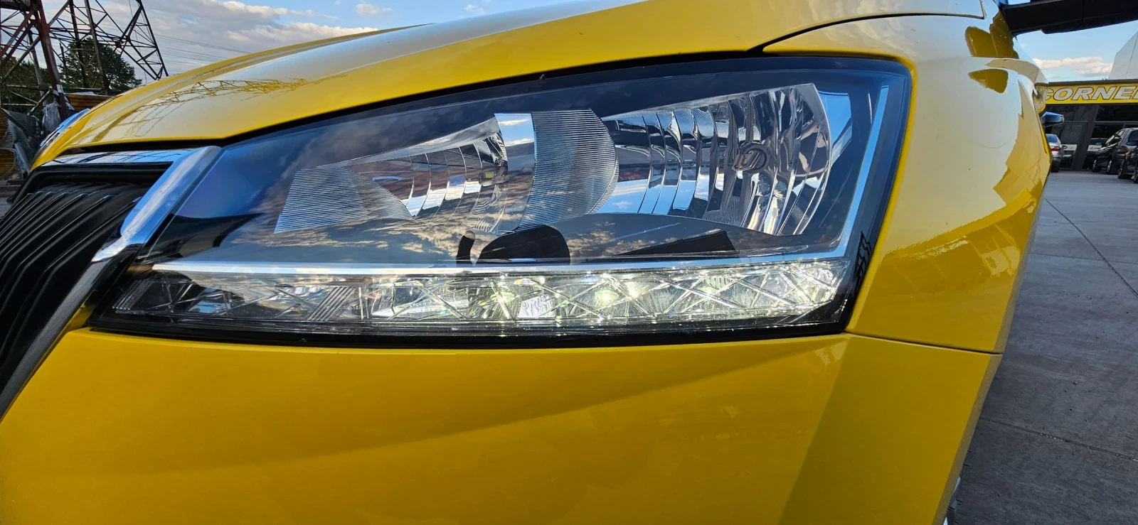 Skoda Fabia, снимка 2 - Автомобили и джипове - 56326398