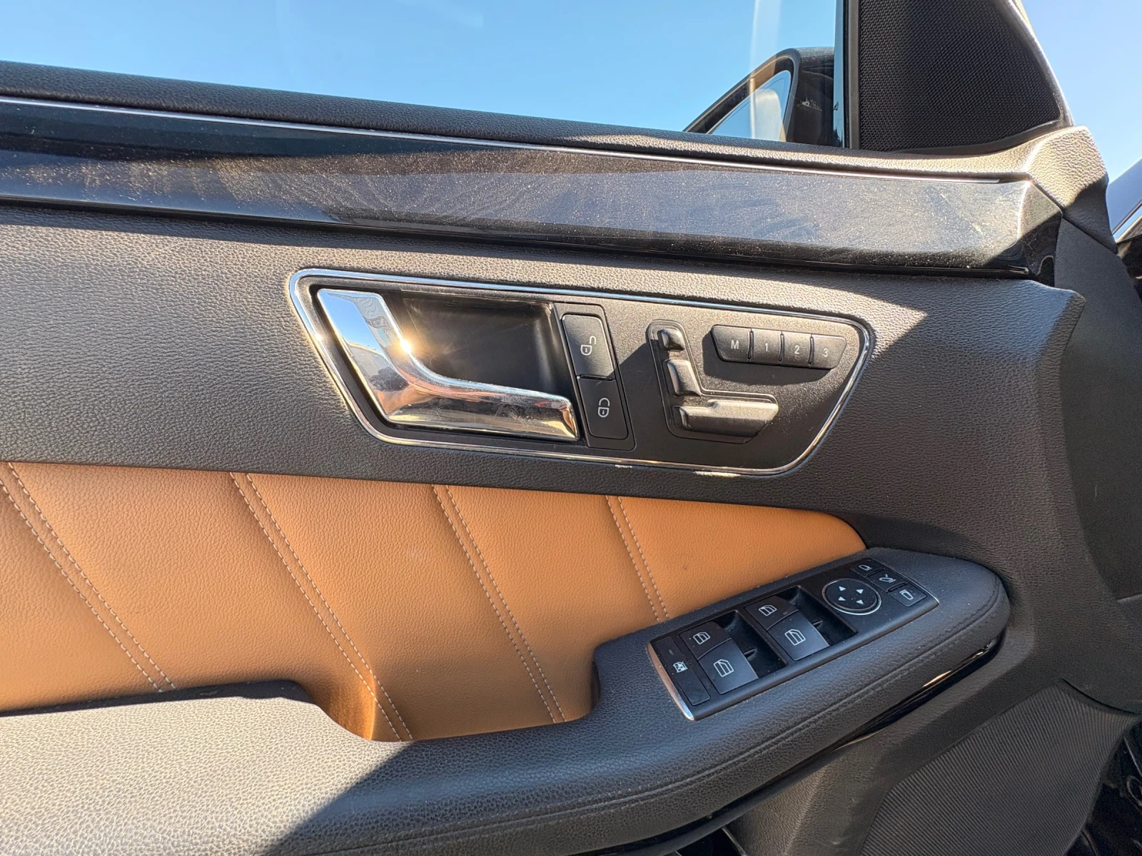 Mercedes-Benz E 350 E350d 4matic, снимка 12 - Автомобили и джипове - 56345202
