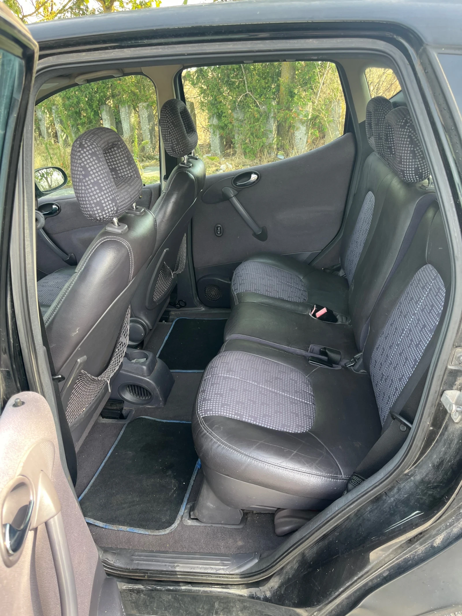 Mercedes-Benz A 190 Метан / Подгрев, снимка 7 - Автомобили и джипове - 56457247