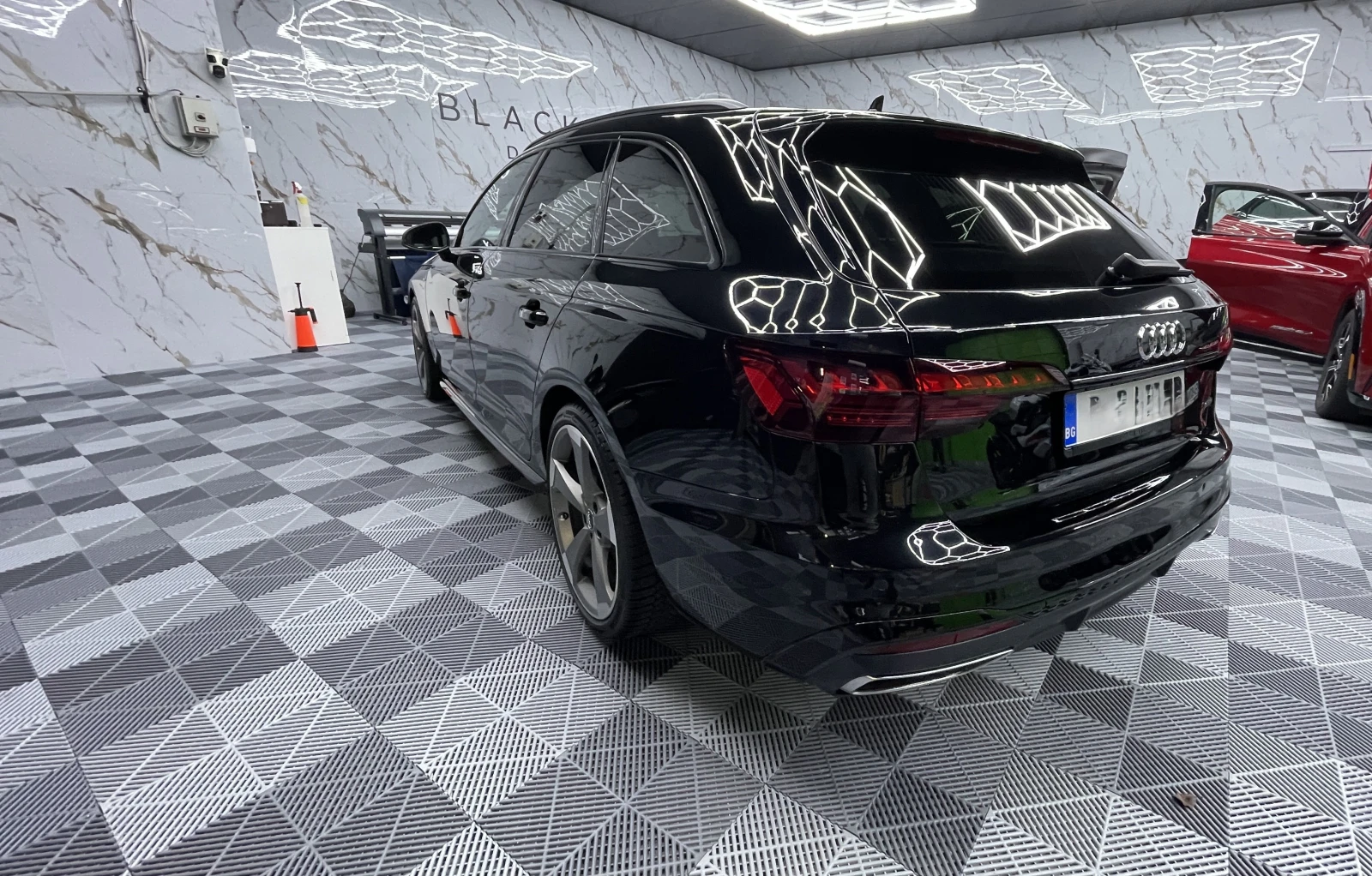 Audi A4, снимка 4 - Автомобили и джипове - 56545398