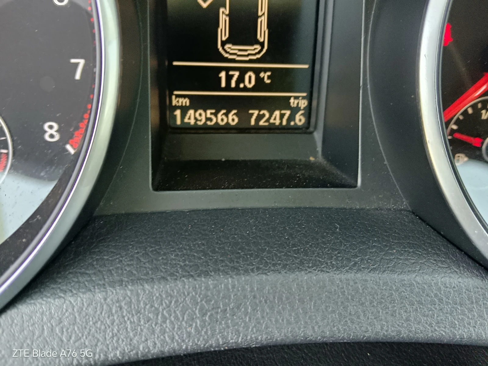 VW Golf 6 1.4i, снимка 13 - Автомобили и джипове - 56599995