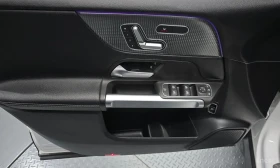 Mercedes-Benz GLB 220, снимка 5