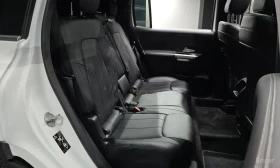 Mercedes-Benz GLB 220, снимка 12